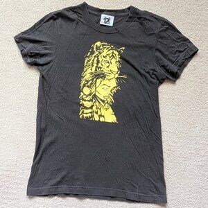 Sam Flores Tiger Baby Upper Playground Original 12 Grain T-shirt Women's Small